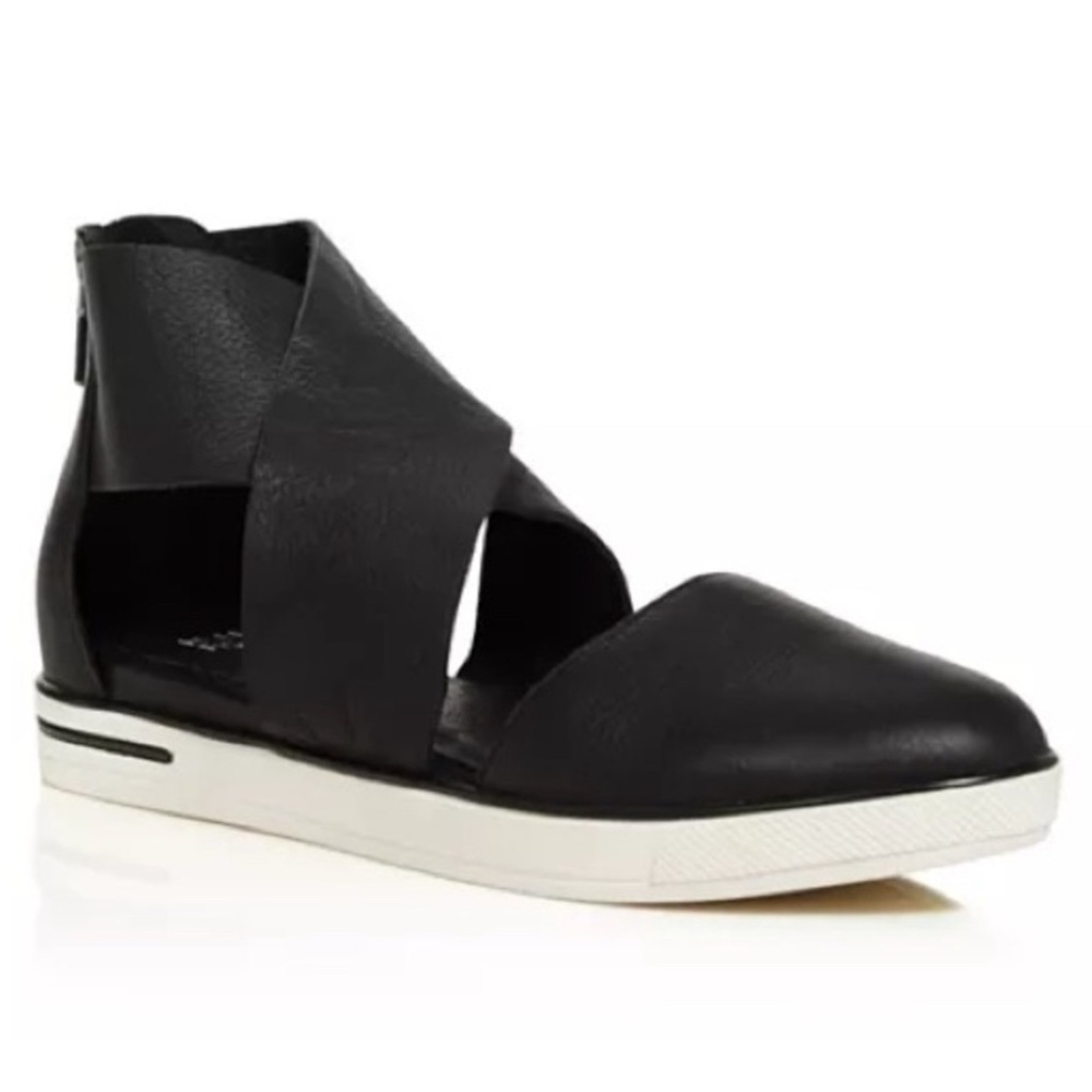 Eileen Fisher Carver Two Piece Sneaker Flats Black Leather Size 8.5 EUC
